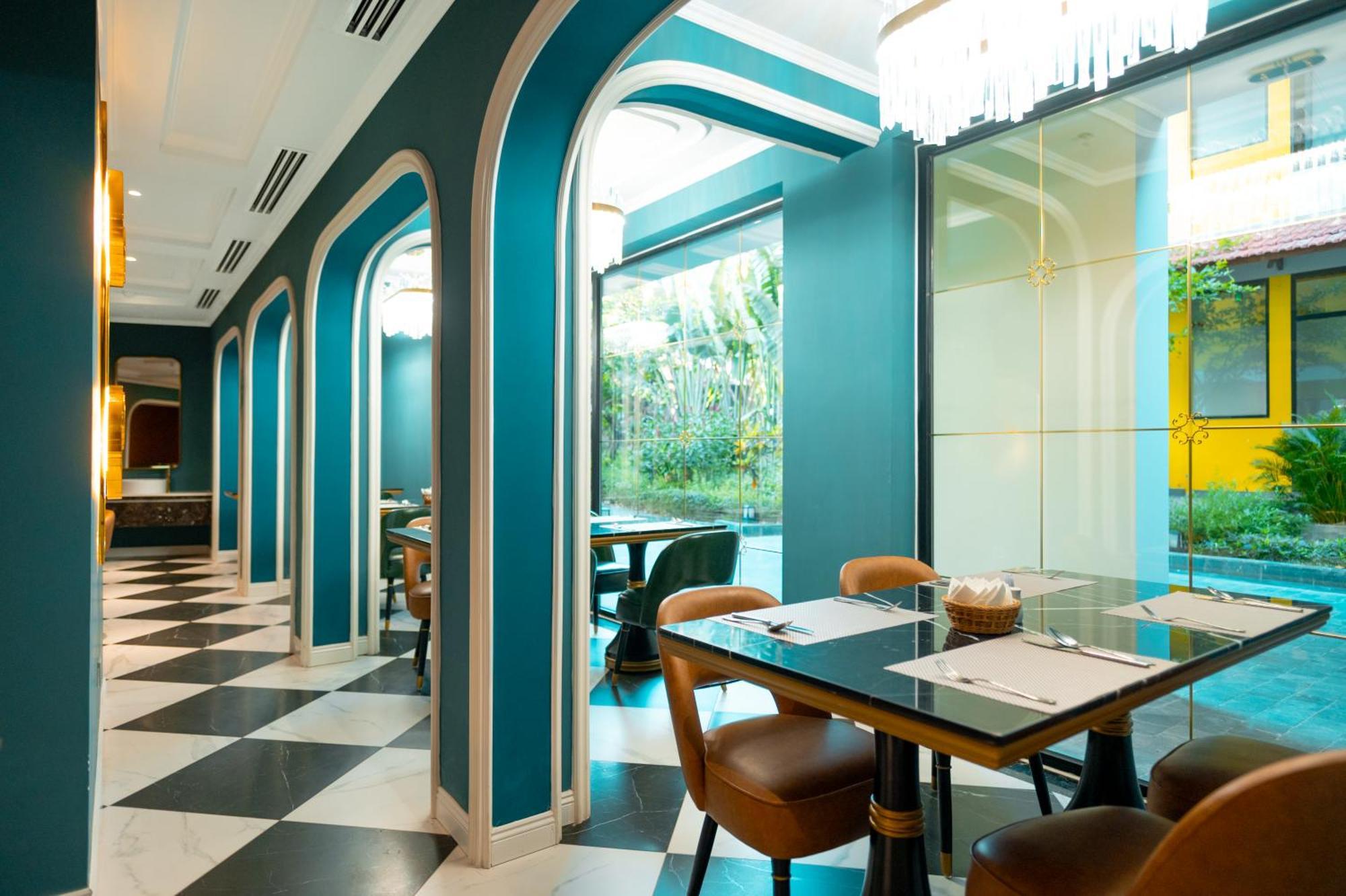 Bel Marina Hoi An Resort Екстер'єр фото The interior of the restaurant